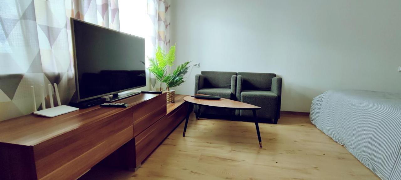 Akropole Apartment In รีกา ภายนอก รูปภาพ